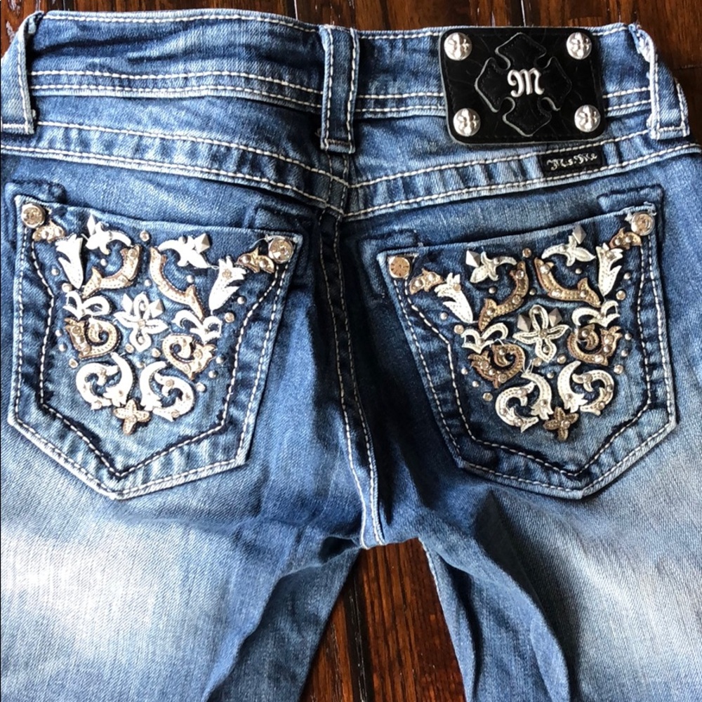 Miss Me 25 Cuffed Capri Jeans Embellished Bling